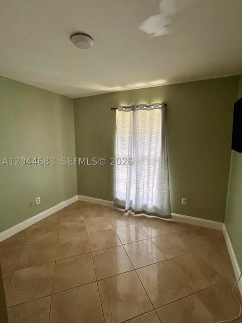 26080 SW 132nd Pl, Homestead FL - photo 11 of 17