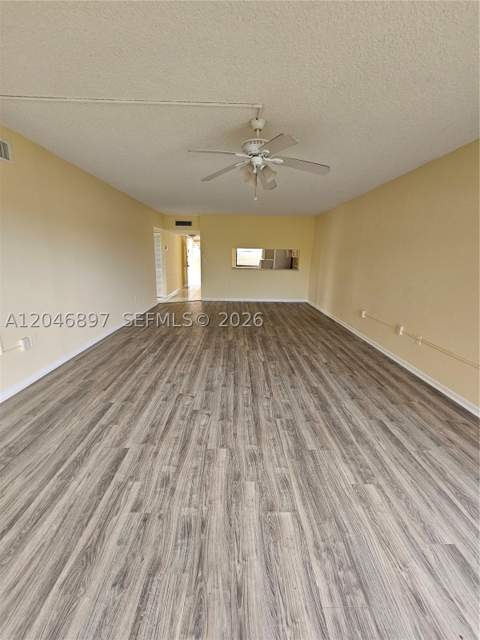 461 Ives Dairy Rd 406-2, Miami FL - photo 8 of 17