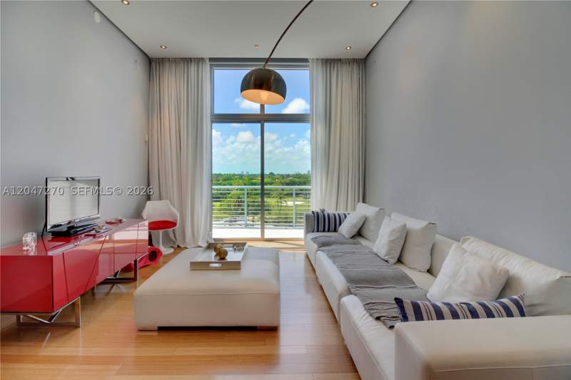 1 bedroom Condominium at 2001 Meridian Ave Ph-21, The Meridian Condo, Miami Beach — photo 2