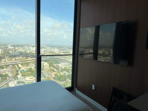 20 NE 11th St 4807A, Miami FL - photo 11 of 19
