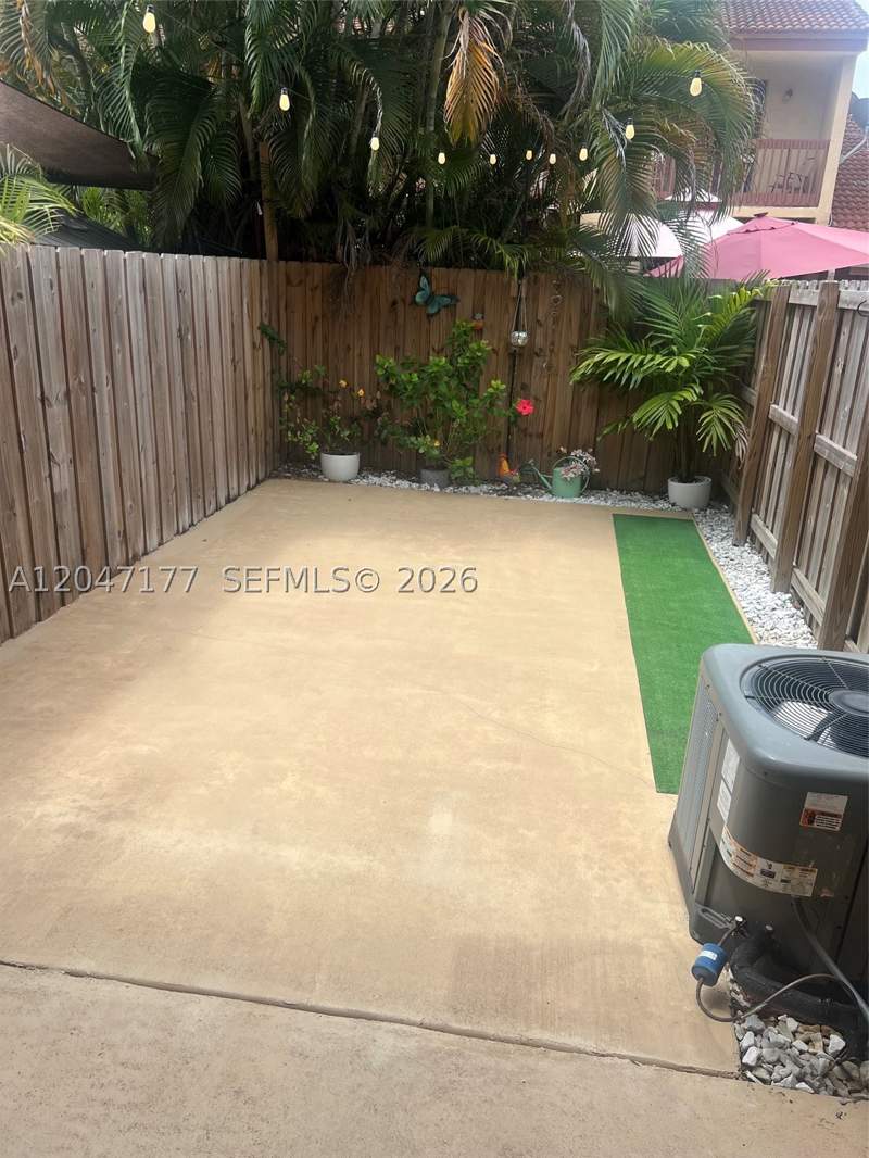 2 bedroom Townhouse at 13338 SW 59th Ter, Replat Of Miller Dreams S, Miami — photo 5