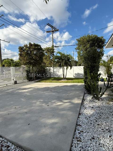 5629 NW 31st Ave, Miami FL - photo 9 of 23
