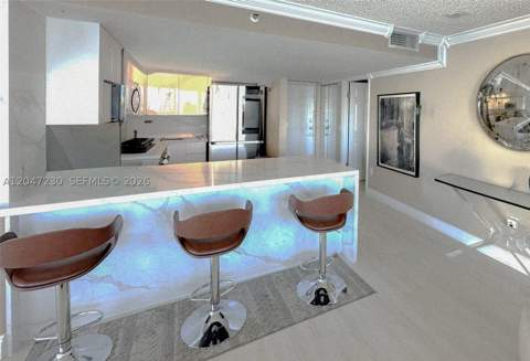 18000 N Bay Rd 603, Sunny Isles Beach FL - photo 12 of 30