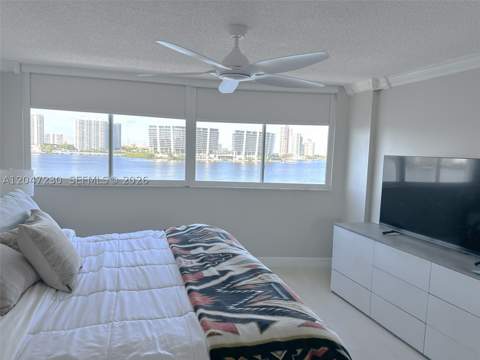 18000 N Bay Rd 603, Sunny Isles Beach FL - photo 15 of 30