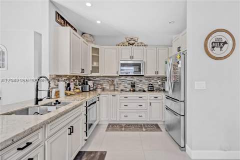 15877 SW 61st Way, Miami FL - photo 13 of 38