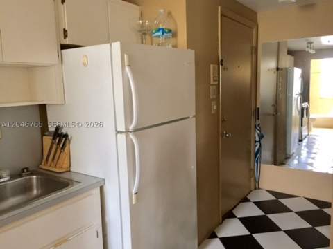 802 Euclid Ave 201, Miami Beach FL - photo 8 of 13