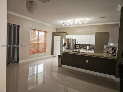2635 SE 4th Pl, Homestead FL - photo 8 of 27