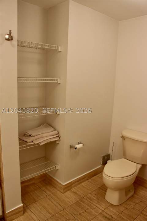 2501 Douglas Rd 304, Miami FL - photo 10 of 36