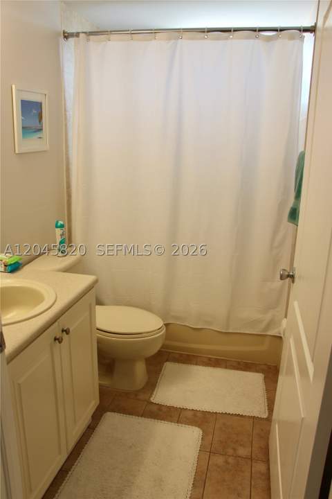 2501 Douglas Rd 304, Miami FL - photo 15 of 36