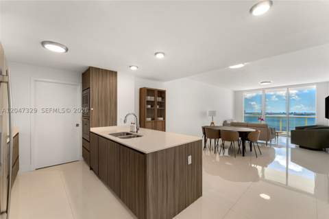 600 NE 27th St 2904, Miami FL - photo 11 of 36