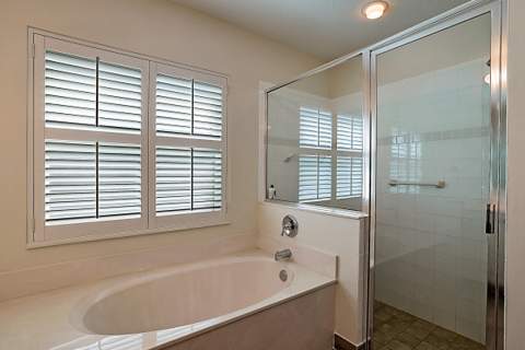 7004 SE Twin Oaks Circle, Stuart FL - photo 24 of 38