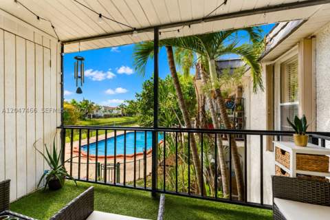 10381 N Kendall Dr M8, Miami FL - photo 22 of 30