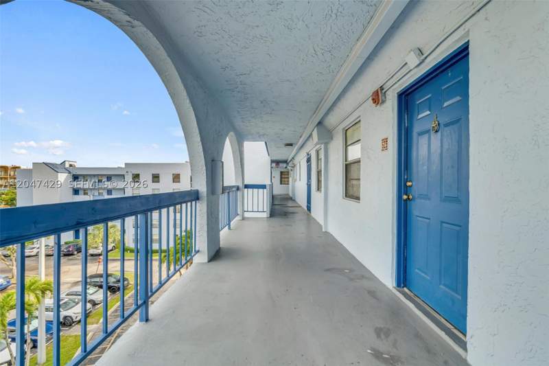 2 bedroom Condominium at 9460 Fontainebleau Blvd 519, Bleau Grotto Condo, Miami — photo 2