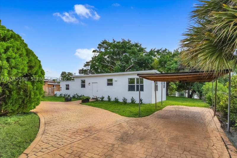 3 bedroom SingleFamilyResidence at 13415 NW 22nd Ave, Lakeview Terrace Rev, Miami — photo 3