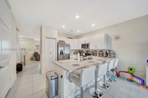 11295 W 34th Way, Hialeah FL - photo 20 of 62