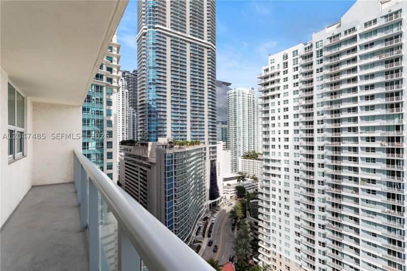 1 bedroom Condominium at 1155 Brickell Bay Dr 2206, The Mark On Brickell Cond, Miami — photo 3
