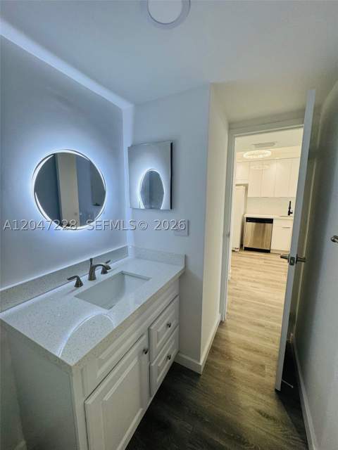 3675 N Country Club Dr 2007, Aventura FL - photo 13 of 51
