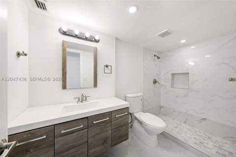2555 Collins Ave 706, Miami Beach FL - photo 21 of 47