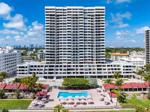 2555 Collins Ave 706, Miami Beach FL - photo 9 of 47