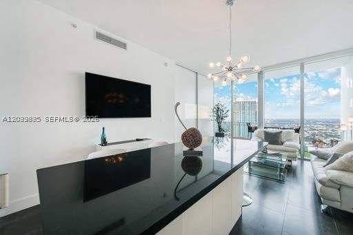 1 bedroom Condominium at 92 SW 3rd St 5108, Mint Condo, Miami — photo 4