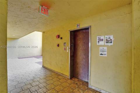 606 W 81st St 323, Hialeah FL - photo 19 of 20
