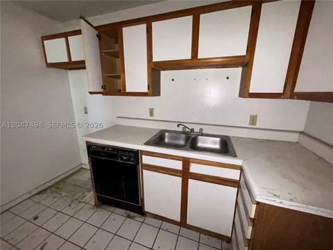 15340 SW 106th Ter 817, Miami FL - photo 17 of 45