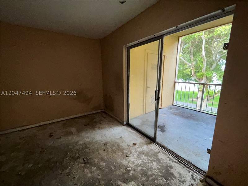 1 bedroom Condominium at 15340 SW 106th Ter 817, Hammocks Trails Condo, Miami — photo 5