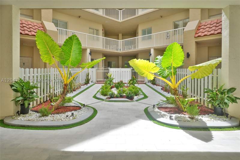 3 bedroom Condominium at 10720 NW 66th St 205, Captiva Condo D, Doral — photo 3
