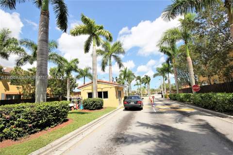 2432 SE 14th Ave 277, Homestead FL - photo 10 of 29