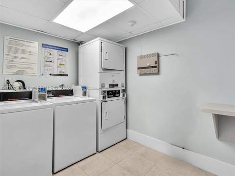 2020 NE 135th St 601, North Miami FL - photo 22 of 30