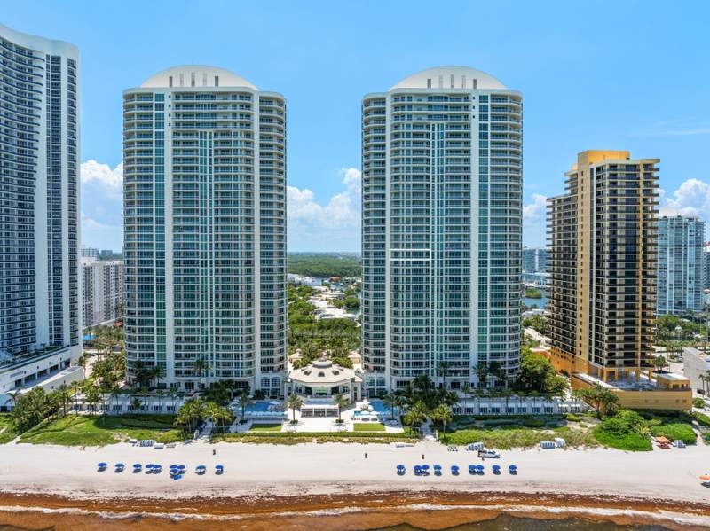 2 bedroom Condominium at 16051 Collins Avenue 1902, Turnberry Ocean Colony, Sunny Isles Beach — photo 2