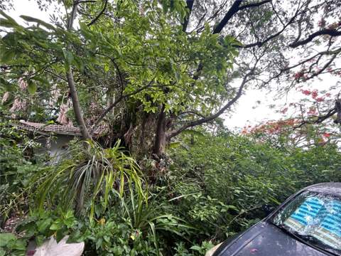8285 SW 47th St, Miami FL - photo 11 of 18