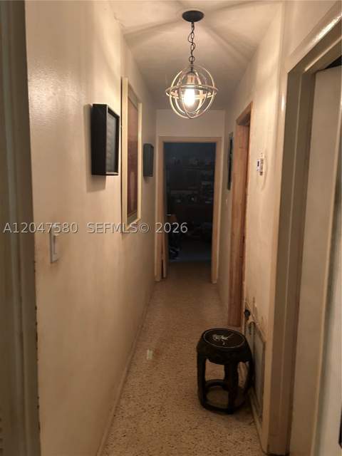 8285 SW 47th St, Miami FL - photo 9 of 18