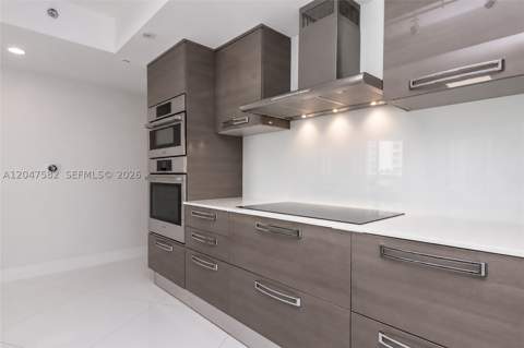 17201 Collins Ave 1807, Sunny Isles Beach FL - photo 14 of 41