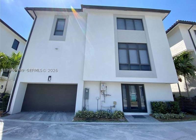 4 bedroom SingleFamilyResidence at 8256 NW 48th ter, Downtown Doral South Phas, Doral — photo 4