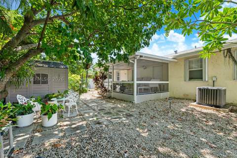 3750 Percival Ave, Miami FL - photo 8 of 24