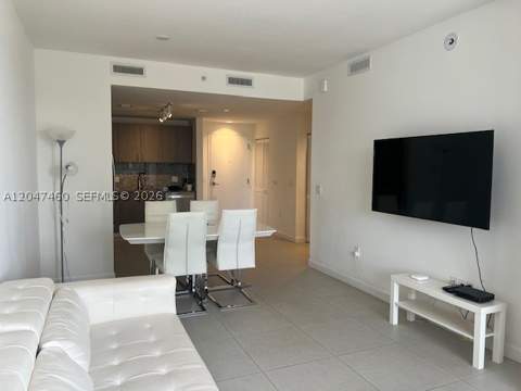 5350 NW 84th Ave 512, Doral FL - photo 10 of 32