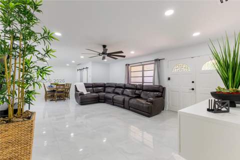 1721 NW 191st St, Miami Gardens FL - photo 10 of 45