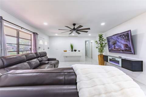 1721 NW 191st St, Miami Gardens FL - photo 12 of 45