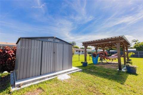 1721 NW 191st St, Miami Gardens FL - photo 8 of 45