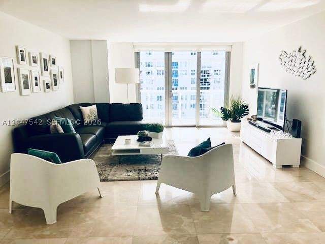 2 bedroom Condominium at 5701 Collins Ave 1415, Arlen Beach Condo, Miami Beach — photo 3
