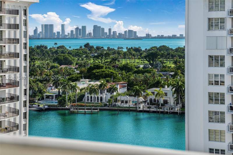 2 bedroom Condominium at 5701 Collins Ave 1415, Arlen Beach Condo, Miami Beach — photo 5
