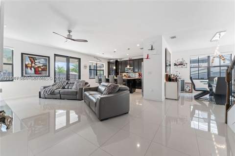 14856 SW 27th Ter, Miami FL - photo 16 of 59