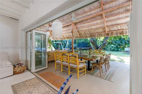 330 Gulf Rd, Key Biscayne FL - photo 10 of 46