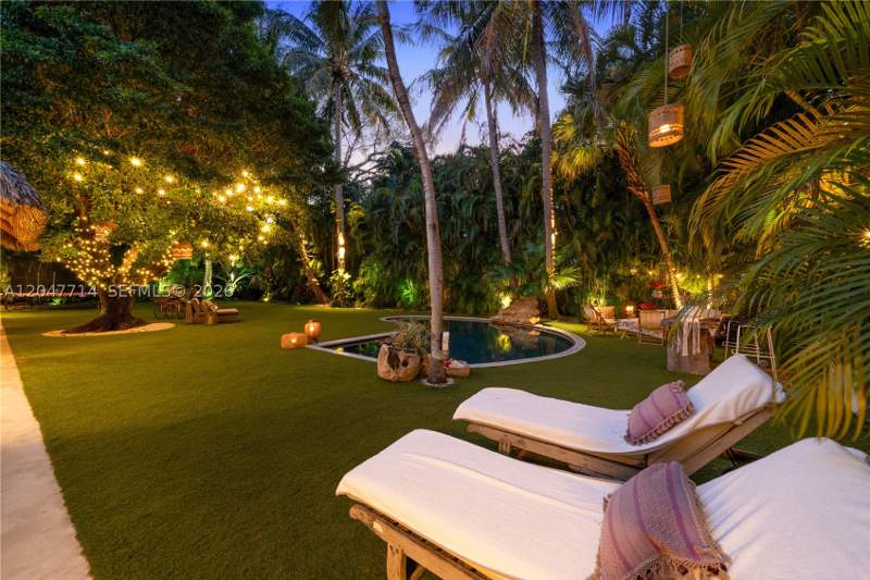 5 bedroom SingleFamilyResidence at 330 Gulf Rd, Holiday Colony, Key Biscayne — photo 4