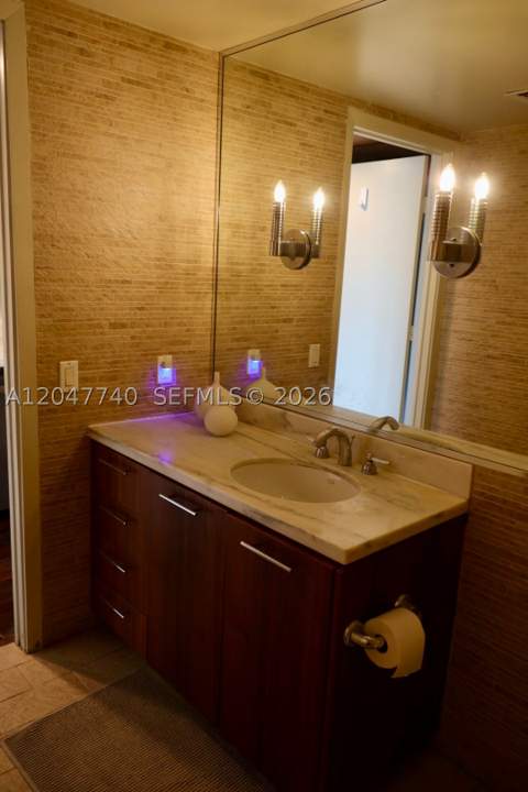 50 Biscayne Blvd 606, Miami FL - photo 6 of 11