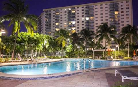 19380 Collins Ave 1001, Sunny Isles Beach FL - photo 22 of 28