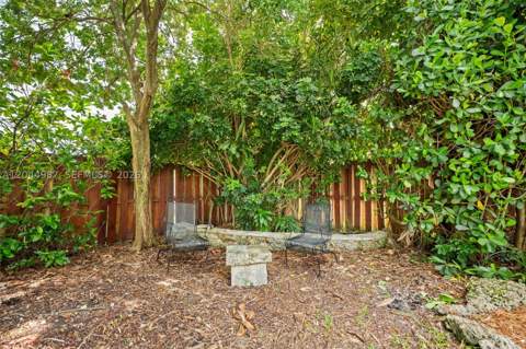 18061 SW 152nd Ct, Miami FL - photo 23 of 35
