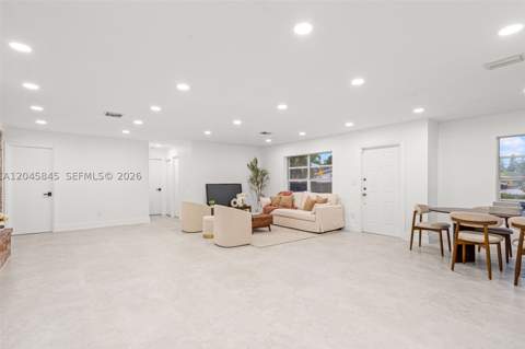 18103 SW 93rd Avenue, Palmetto Bay FL - photo 9 of 45