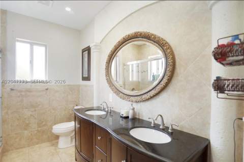 2535 NE 41st Ave, Homestead FL - photo 8 of 16
